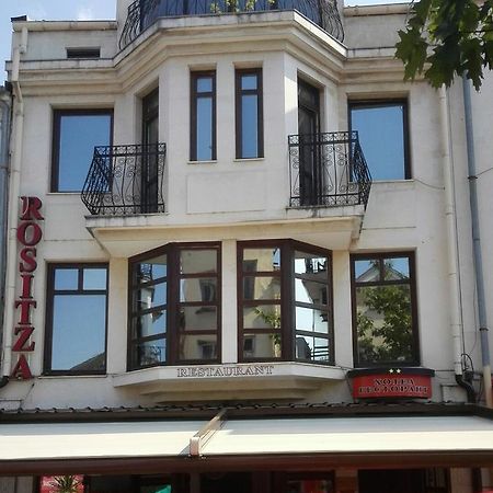 Family Hotel Rositsa Sevlievo Eksteriør billede